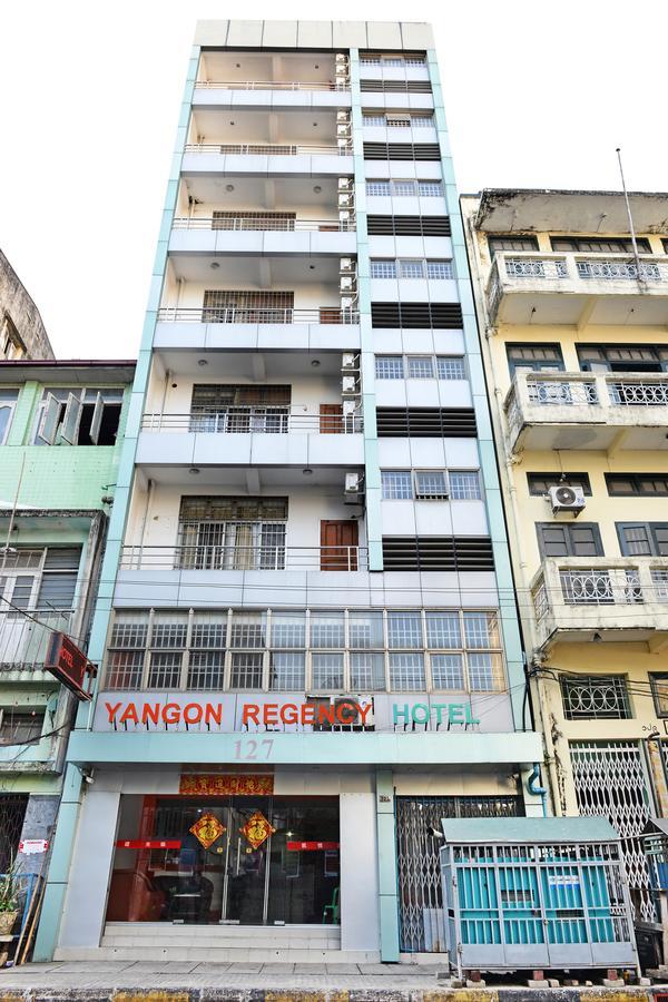 仰光丽晶大酒店 外观 照片